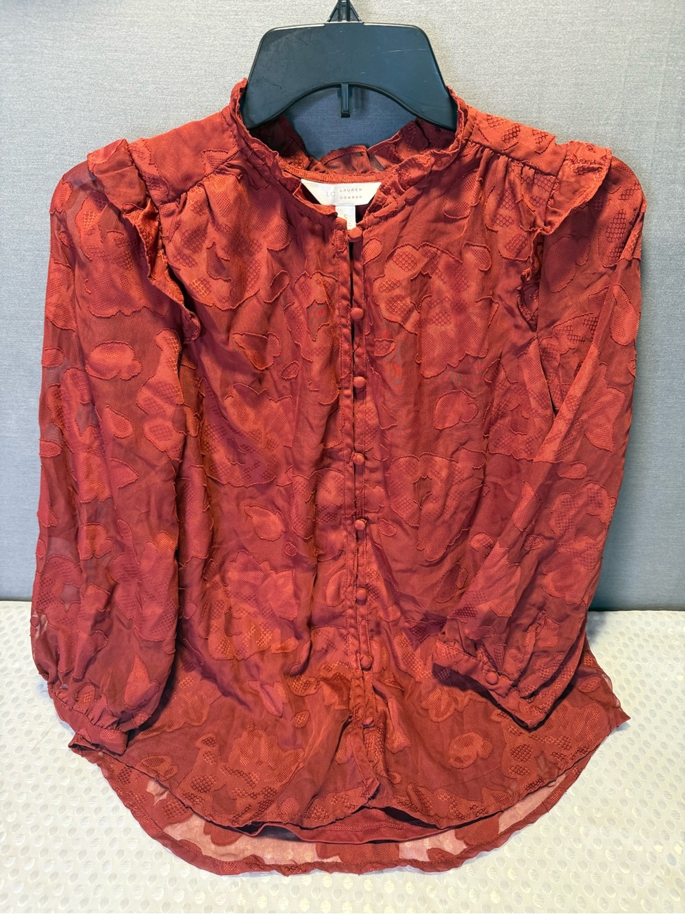 LC Lauren Conrad Burnt Orange Textured Button-Front Blouse. Size Small